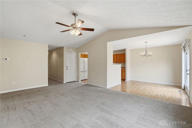 1840 Hunters Ridge Drive, Troy, OH 45373