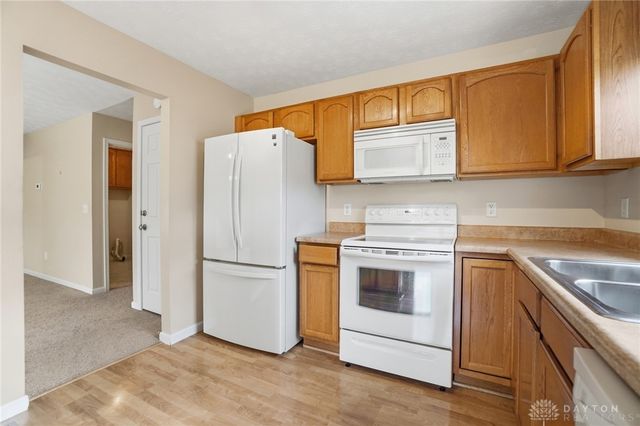 1840 Hunters Ridge Drive, Troy, OH 45373