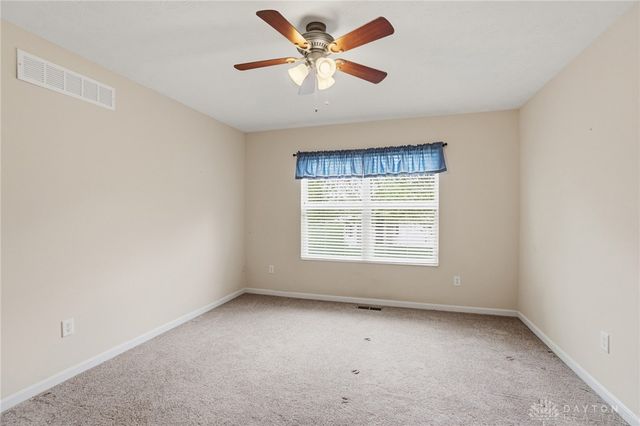 1840 Hunters Ridge Drive, Troy, OH 45373