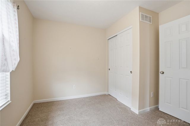 1840 Hunters Ridge Drive, Troy, OH 45373