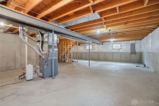 1840 Hunters Ridge Drive, Troy, OH 45373