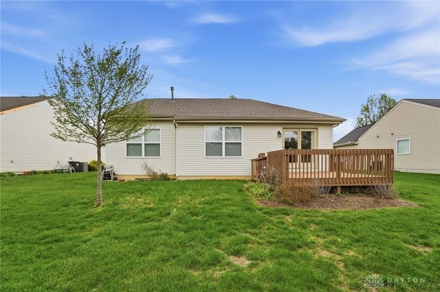 1840 Hunters Ridge Drive, Troy, OH 45373