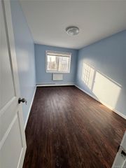 4148 70th Street 2, Woodside, NY 11377