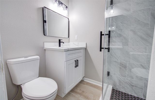 411 Oaklawn Street, League City, TX 77573