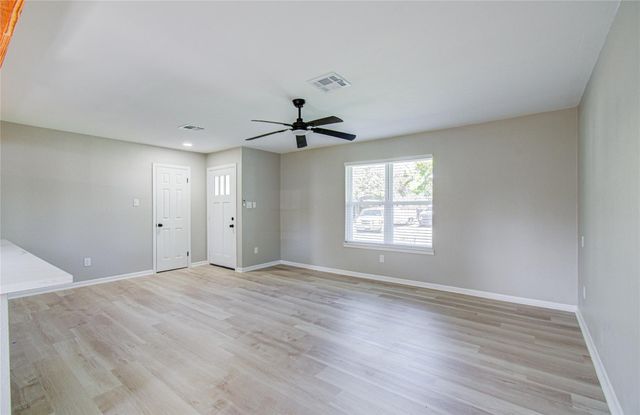 411 Oaklawn Street, League City, TX 77573