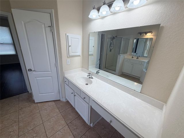 2709 Autumn Falls Drive, Pearland, TX 77584