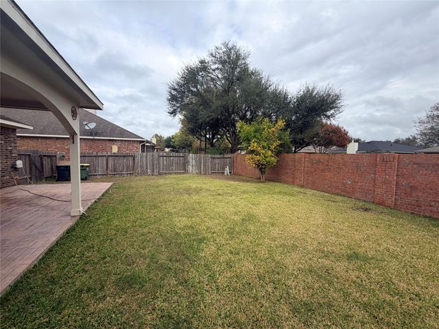 2709 Autumn Falls Drive, Pearland, TX 77584