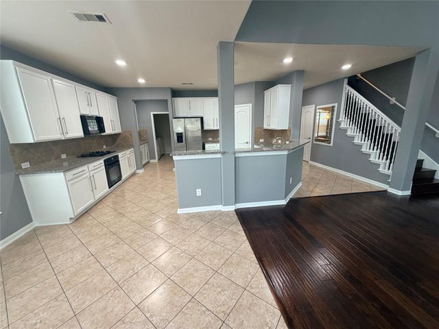 2709 Autumn Falls Drive, Pearland, TX 77584