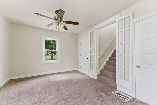 313 S Thornwood Avenue, Davenport, IA 52802