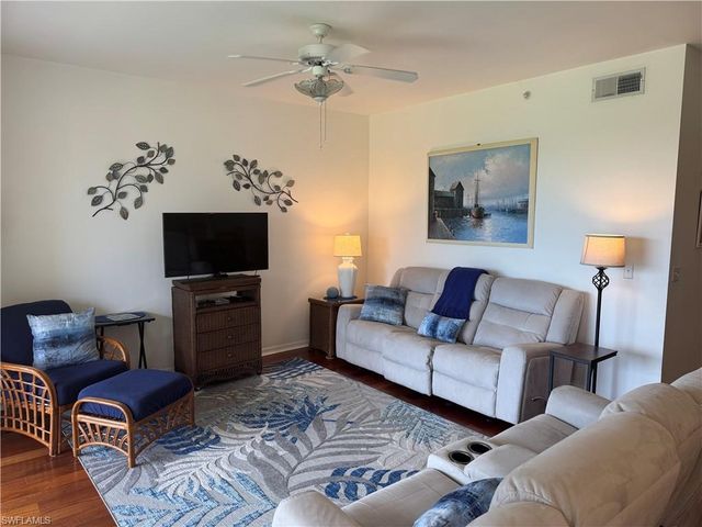 9500 Highland Woods BLVD 207, Bonita Springs, FL 34135