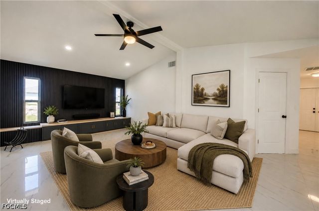 1124 NW 1st PL, Cape Coral, FL 33993