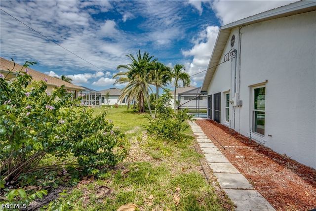 1124 NW 1st PL, Cape Coral, FL 33993