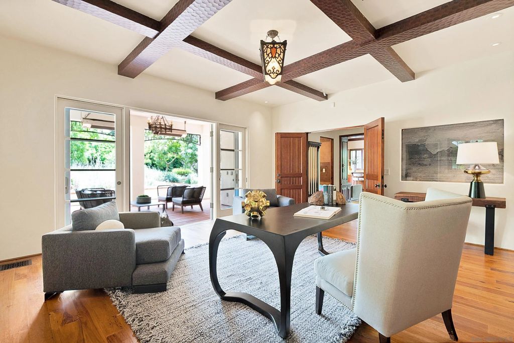Image 43 of property listing at 1205 Muirlands Dr, La Jolla, CA 92037
