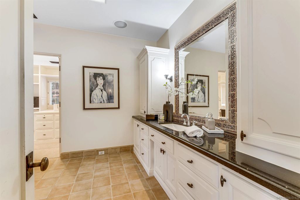Image 58 of property listing at 1205 Muirlands Dr, La Jolla, CA 92037