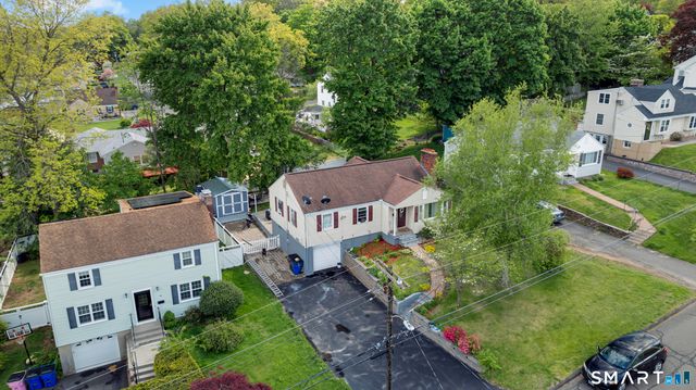 25 Crystal Street, Wethersfield, CT 06109