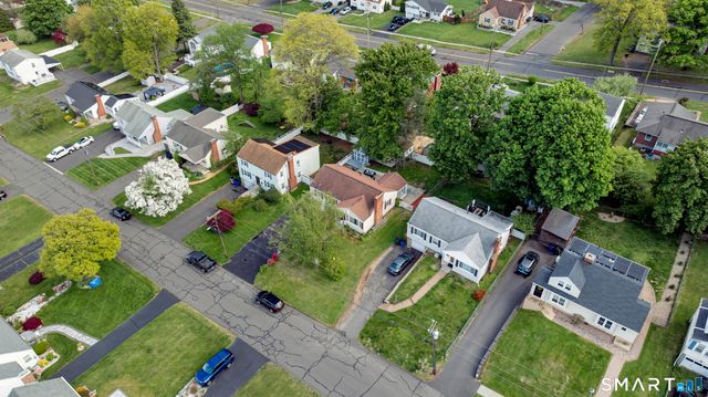 25 Crystal Street, Wethersfield, CT 06109