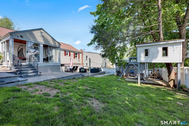 25 Crystal Street, Wethersfield, CT 06109