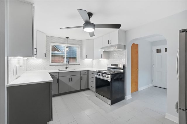 327 Ardmore Road, Springfield, OH 45504