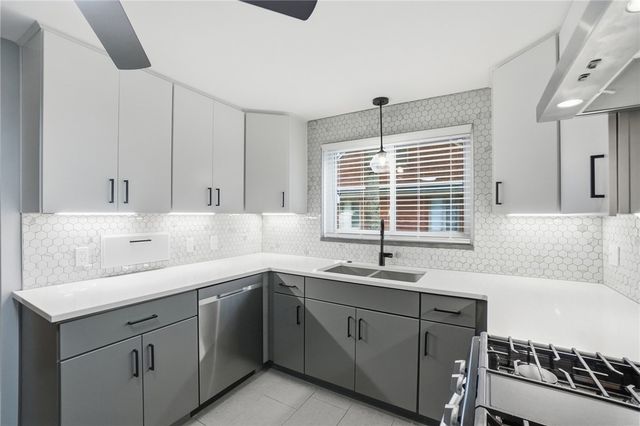 327 Ardmore Road, Springfield, OH 45504