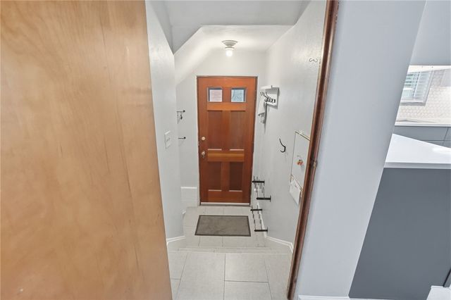 327 Ardmore Road, Springfield, OH 45504