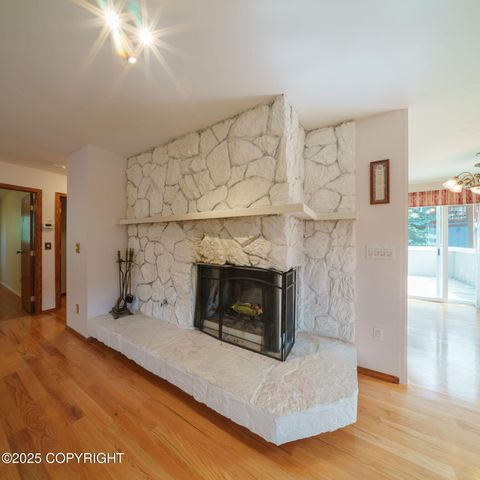 9843 E Chichagof Loop, Eagle River, AK 99577