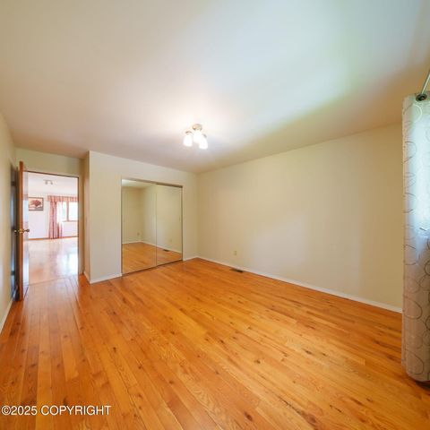 9843 E Chichagof Loop, Eagle River, AK 99577