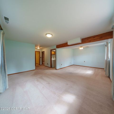 9843 E Chichagof Loop, Eagle River, AK 99577