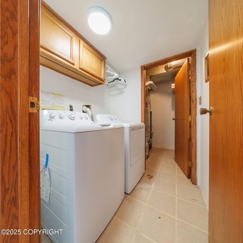 9843 E Chichagof Loop, Eagle River, AK 99577