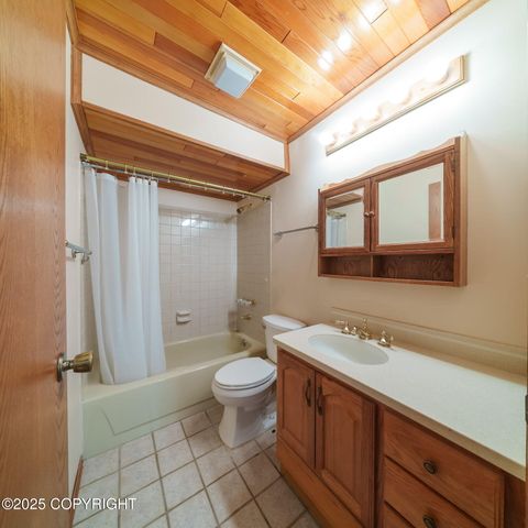 9843 E Chichagof Loop, Eagle River, AK 99577