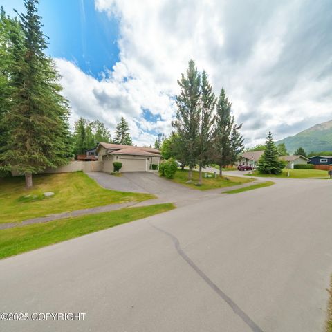 9843 E Chichagof Loop, Eagle River, AK 99577