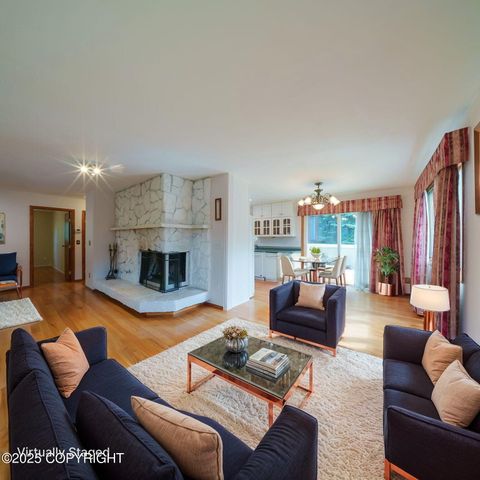 9843 E Chichagof Loop, Eagle River, AK 99577