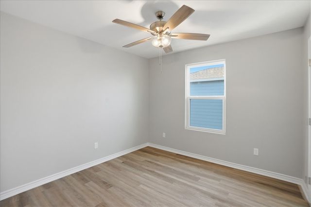 3027 Sabinas St, Corpus Christi, TX 78405