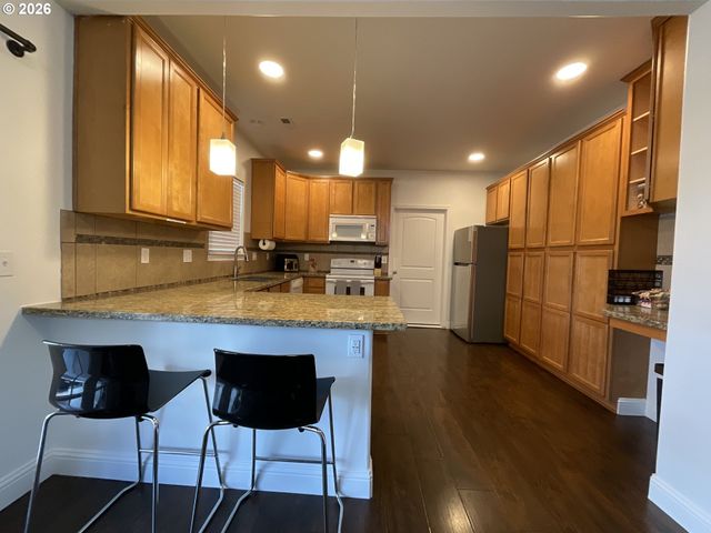 1310 GALES CREEK Rd, Forest Grove, OR 97116