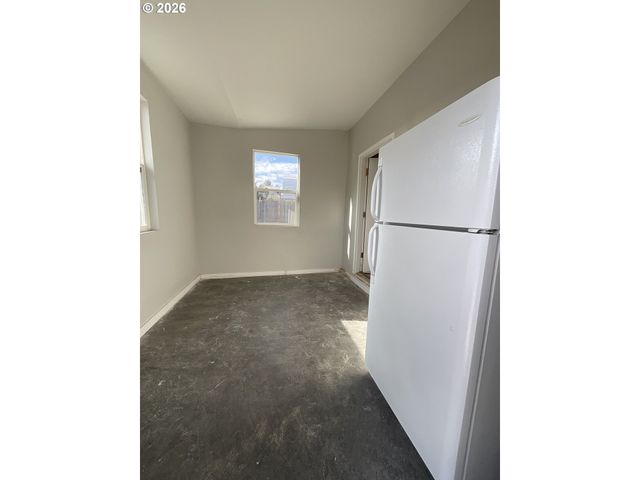 1310 GALES CREEK Rd, Forest Grove, OR 97116