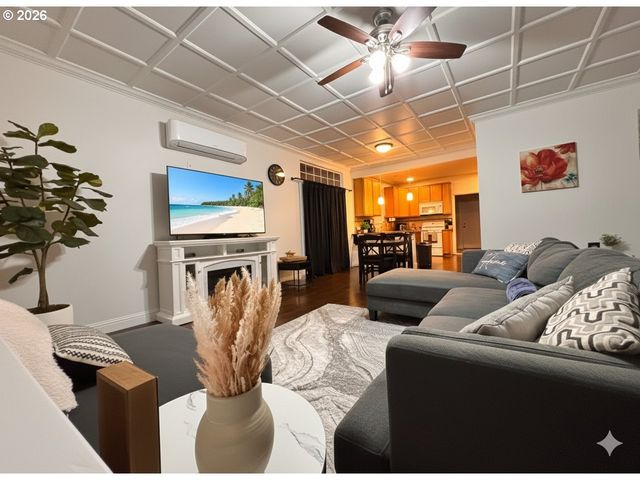 1310 GALES CREEK Rd, Forest Grove, OR 97116