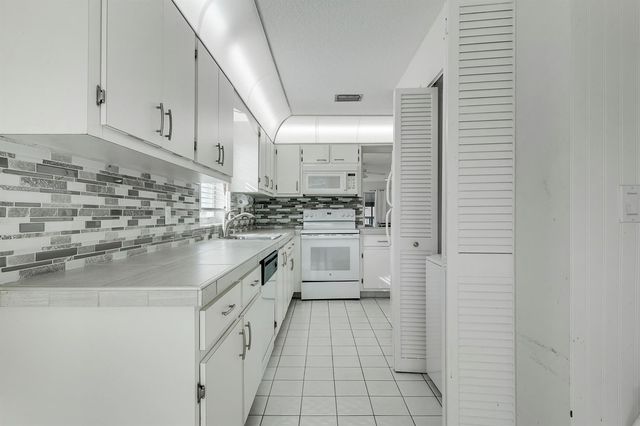 13679 Date Palm Court B, Delray Beach, FL 33484