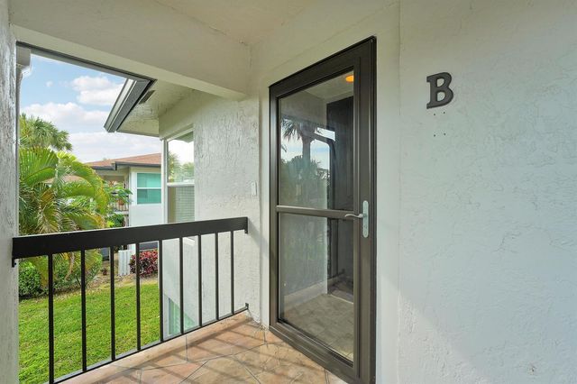 13679 Date Palm Court B, Delray Beach, FL 33484