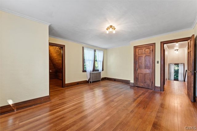 303 Barrington Road 5, Syracuse, NY 13214