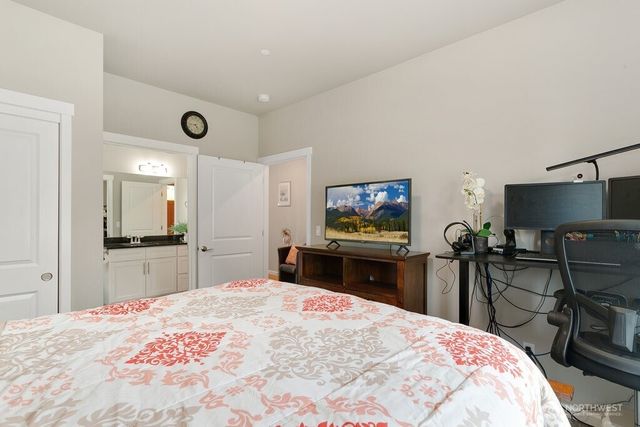 3660 22nd Avenue NE, Olympia, WA 98506