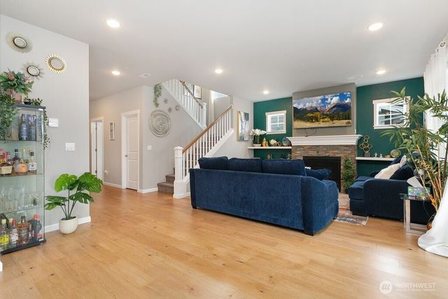 3660 22nd Avenue NE, Olympia, WA 98506