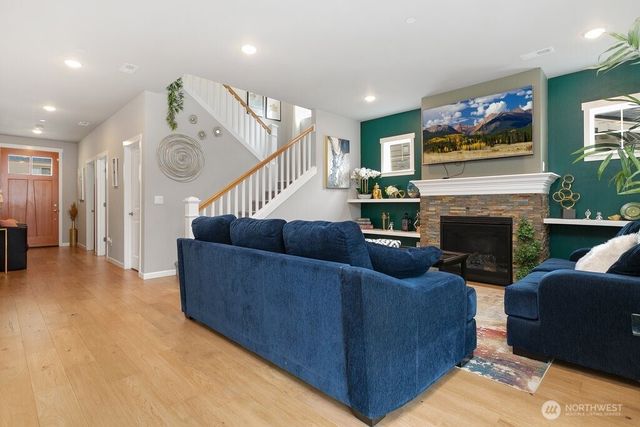 3660 22nd Avenue NE, Olympia, WA 98506