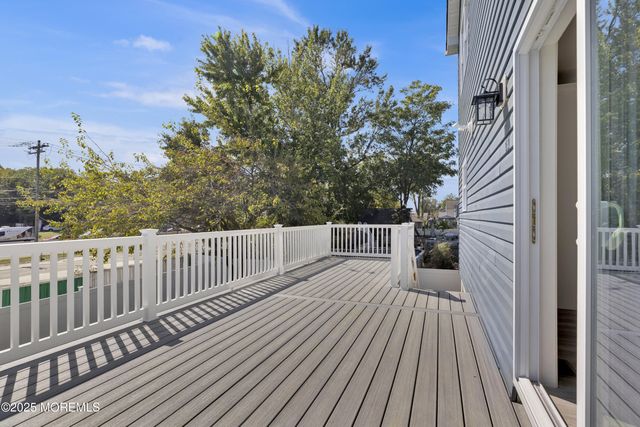 650 Washington Avenue, Union Beach, NJ 07735