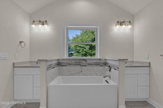 650 Washington Avenue, Union Beach, NJ 07735