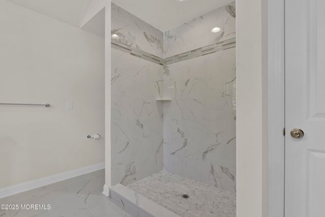 650 Washington Avenue, Union Beach, NJ 07735