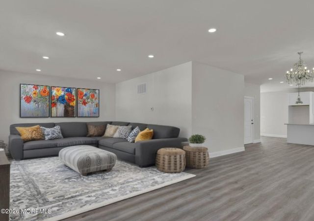 650 Washington Avenue, Union Beach, NJ 07735