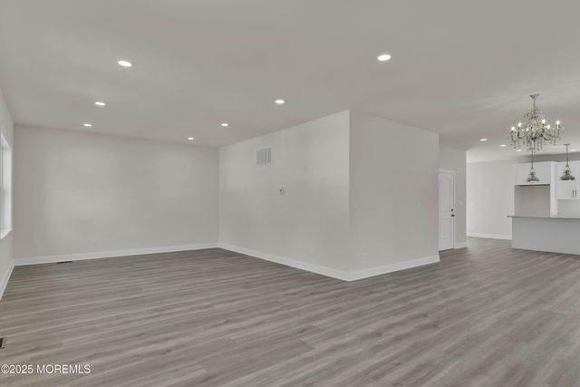 650 Washington Avenue, Union Beach, NJ 07735
