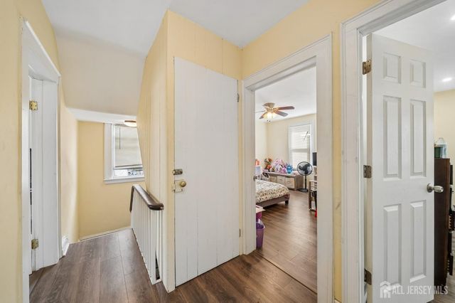 44 state Street, East Orange, NJ 07017