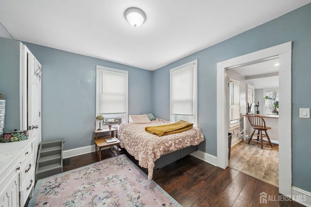 44 state Street, East Orange, NJ 07017