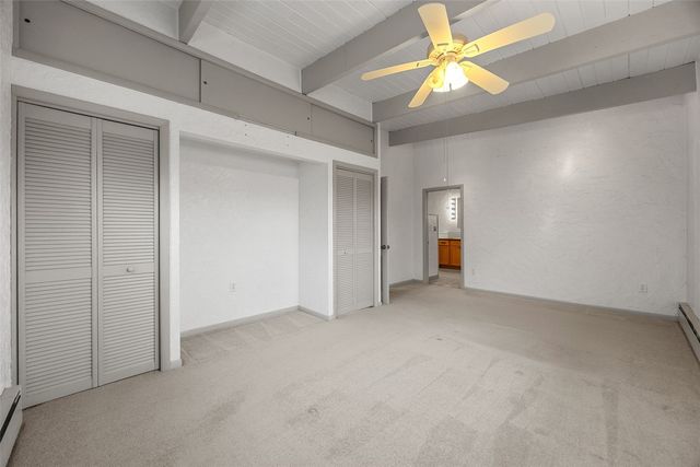 1945 30th St Dr SE, Cedar Rapids, IA 52403