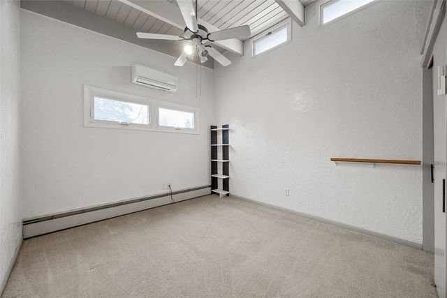 1945 30th St Dr SE, Cedar Rapids, IA 52403